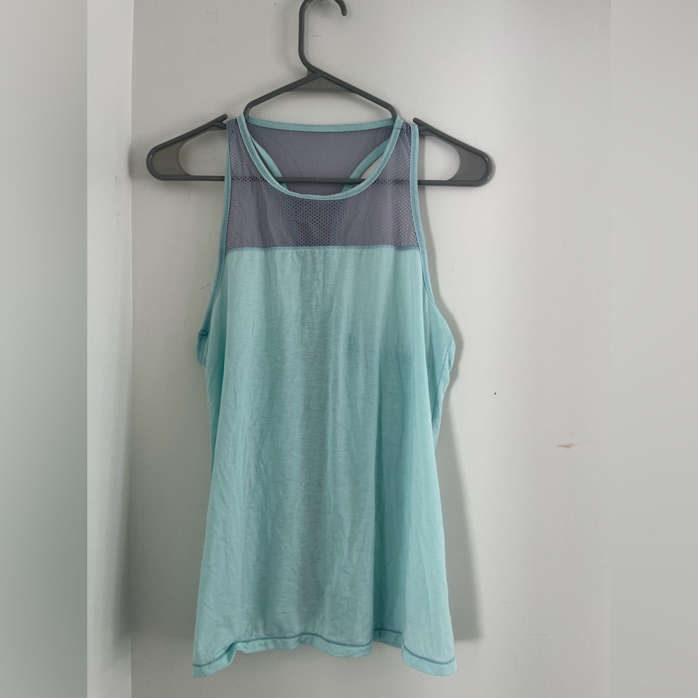 5/25 atheleta baby blue gray work out tank small flowy